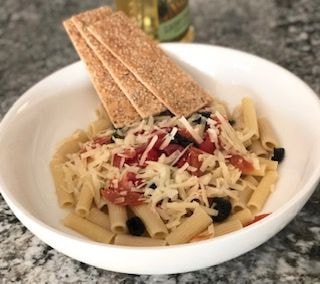 Flatbread crackers with pasta dish